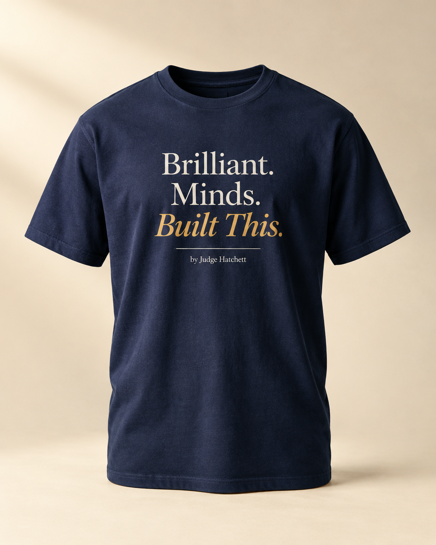 The Statement Tee in navy